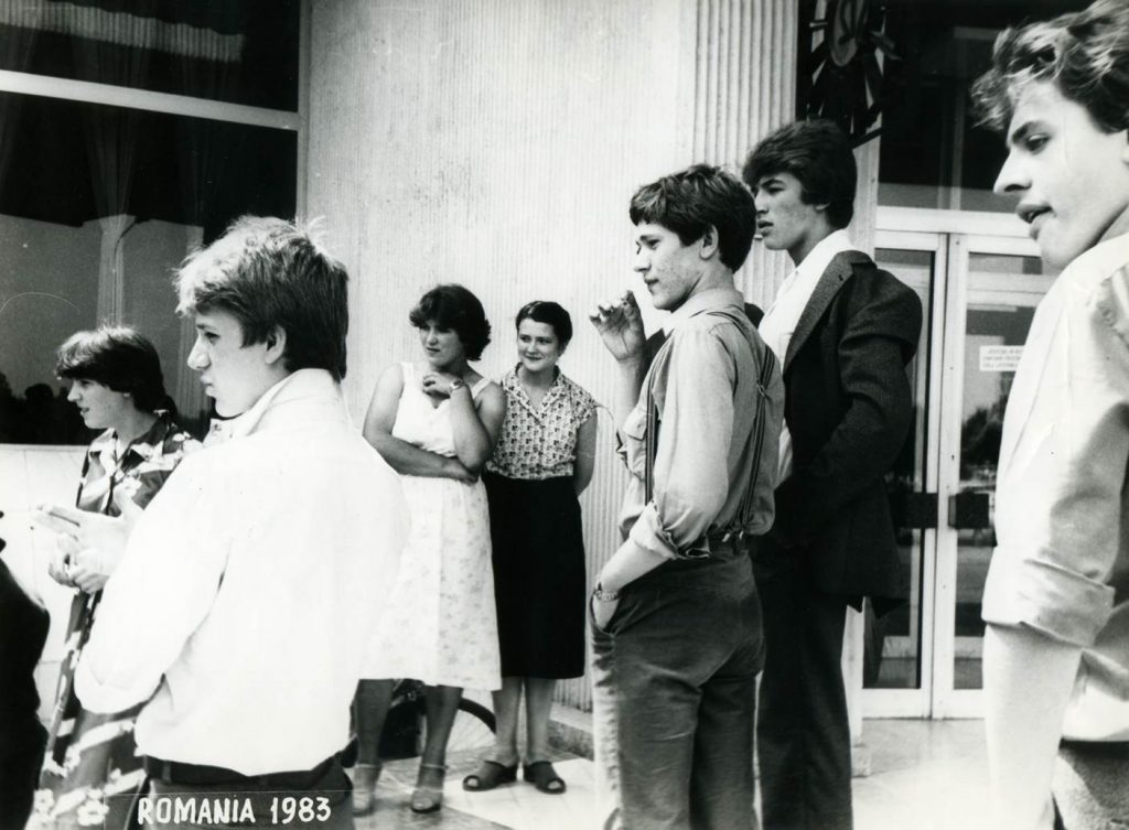 Поездка учащегося профессионального училища № 11 в Румынию, 1983 г. Фото из архива колледжа.
