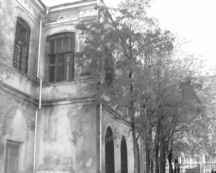 Здание ФЗО № 15 около Московского вокзала. Фото из архива колледжа.